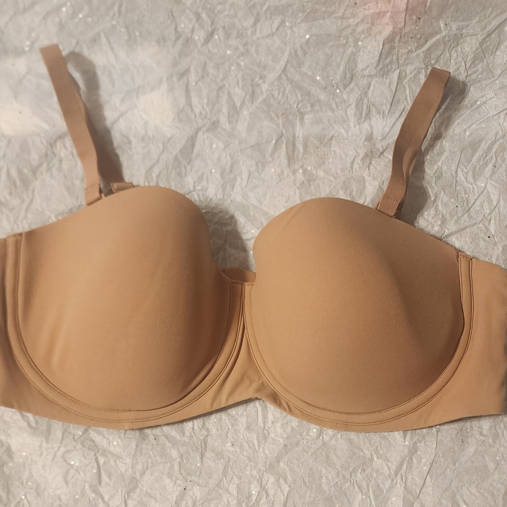 Skims bra Size 40 C NEW